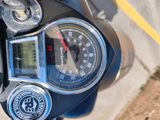 ROYAL ENFIELD CLASSIC 350 ROYAL ENFIELD CLASSIC 350